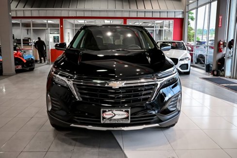 Used 2022 Chevrolet Equinox LT image 2
