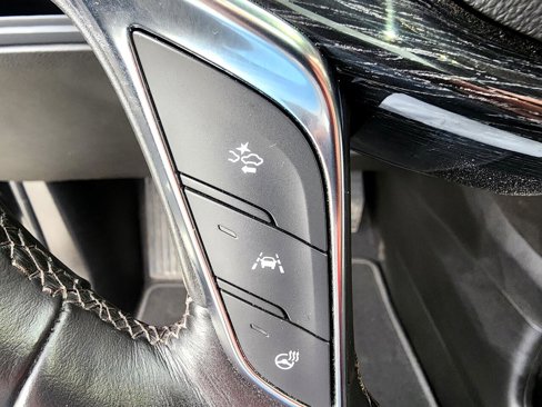 Used 2023 Cadillac XT5 Premium Luxury image 16