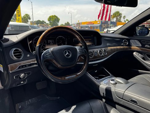 Used 2014 Mercedes-Benz S 550 Sedan image 19