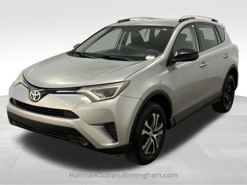 Used 2016 Toyota RAV4 LE image 5