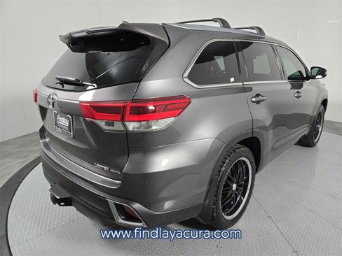 Used 2019 Toyota Highlander Limited Platinum image 6