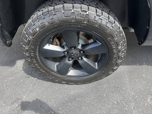 Used 2021 RAM 1500 Express w/ Wheel & Sound Group image 8