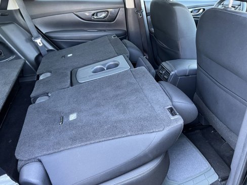 Used 2017 Nissan Rogue S w/ S Appearance Package image 20
