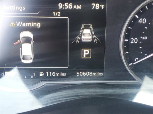 Used 2023 Nissan Versa SV image 20