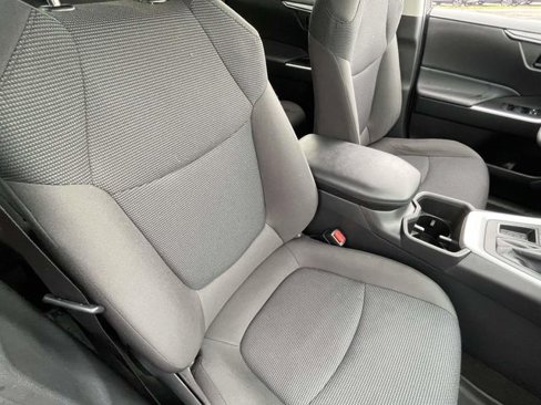Used 2023 Toyota RAV4 LE image 28