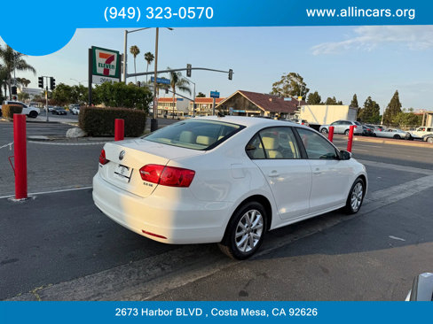 Used 2012 Volkswagen Jetta SE image 4
