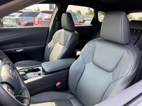 Used 2024 Lexus RX 350 FWD image 8