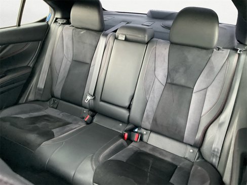 Used 2022 Subaru WRX Limited image 9