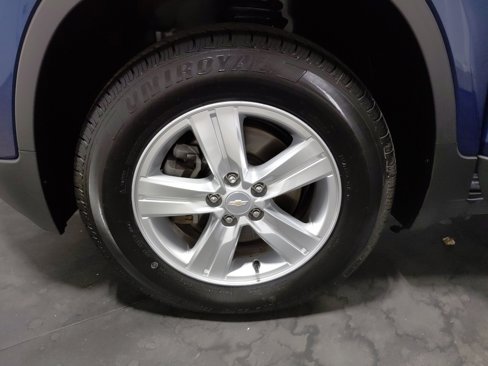 Certified 2020 Chevrolet Trax LT w/ LT Convenience Package image 29