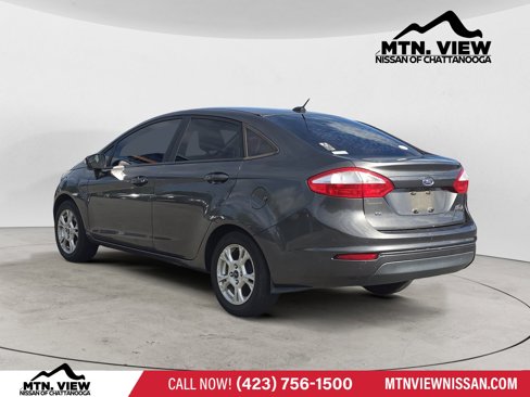Used 2016 Ford Fiesta SE image 4