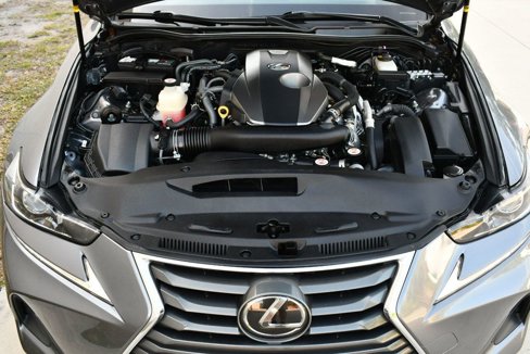 Used 2018 Lexus IS 300 image 54