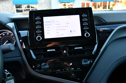 Used 2024 Toyota Camry LE image 19