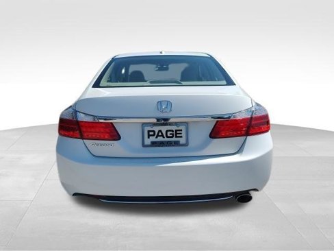 Used 2015 Honda Accord EX-L image 32