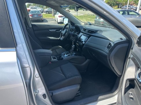Used 2019 Nissan Rogue S w/ Special Edition Package image 33