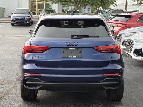 New 2025 Audi Q3 2.0T Premium image 4