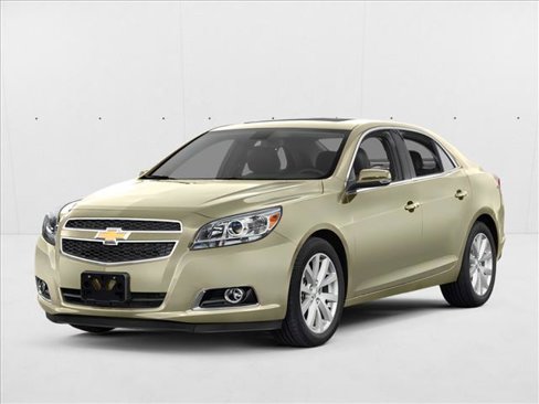 Used 2013 Chevrolet Malibu LT w/ Power Convenience Package image 1