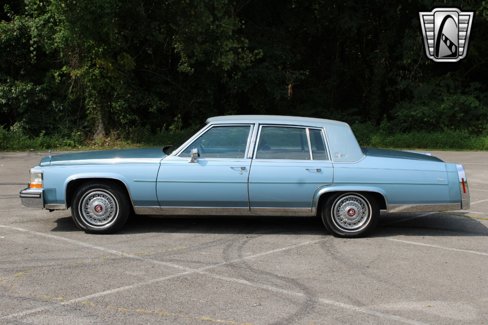 Used 1987 Cadillac Brougham image 25