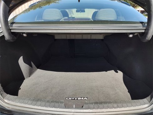 Used 2015 Kia Optima LX image 32