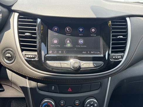 Used 2022 Chevrolet Trax LT w/ Premium Seat Package image 24