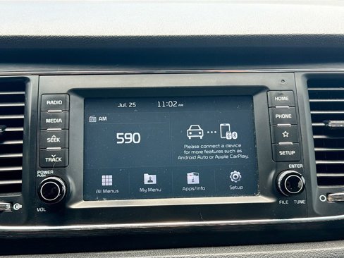 Used 2020 Kia Sedona LX image 14