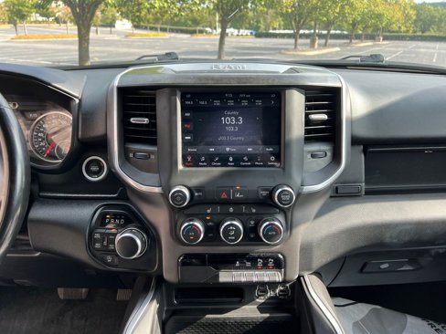 Used 2021 RAM 1500 Big Horn image 25