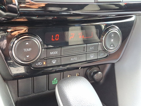 Used 2022 Mitsubishi Eclipse Cross LE image 15