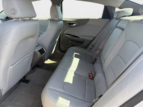 Used 2017 Chevrolet Malibu Hybrid w/ Leather Package image 22