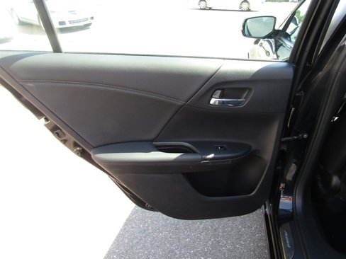 Used 2014 Honda Accord EX-L image 19