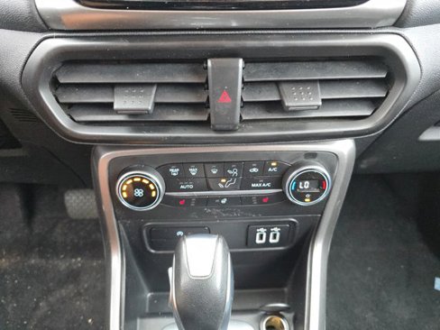 Used 2022 Ford EcoSport SES image 20
