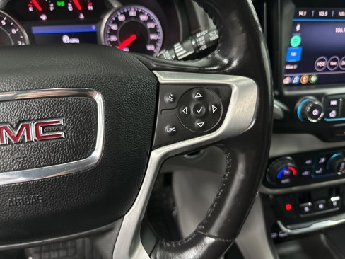 Used 2019 GMC Terrain SLT w/ Preferred Package image 17