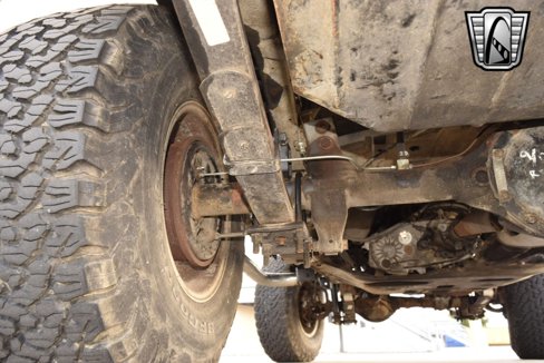 Used 1993 Jeep Wrangler 4WD image 15