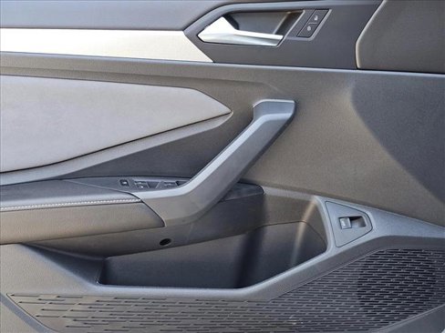 New 2025 Volkswagen Jetta SE image 16