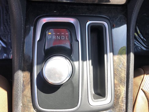 Used 2018 Chrysler 300 Limited image 31