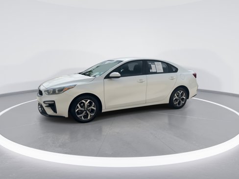 Used 2021 Kia Forte LXS image 5