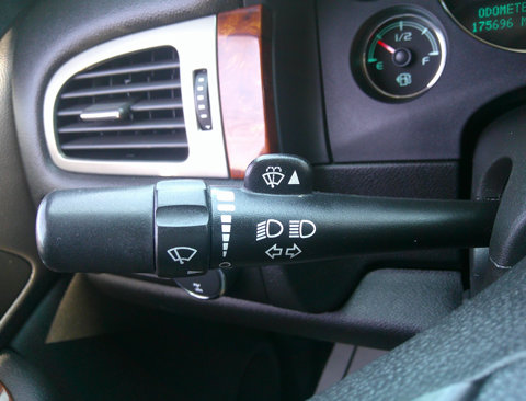 Used 2009 Chevrolet Avalanche LT image 20