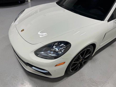 Used 2018 Porsche Panamera image 5