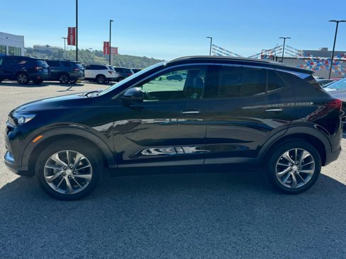 Used 2021 Buick Encore GX Essence w/ Advanced Technology Package image 4