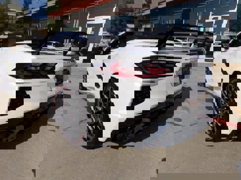 Used 2023 Chevrolet Corvette Stingray Premium Conv w/ Z51 Performance Package image 8