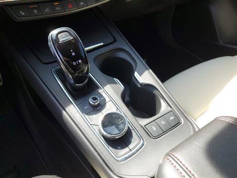 Certified 2022 Cadillac XT4 Sport w/ Comfort Package image 70