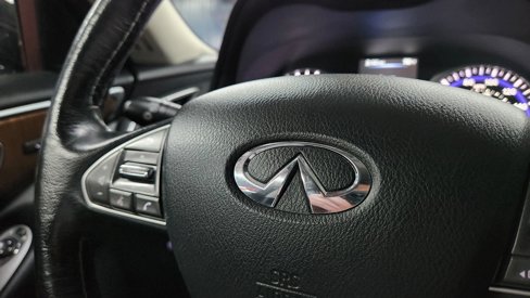 Used 2015 INFINITI Q50 Premium w/ Deluxe Touring Package image 25