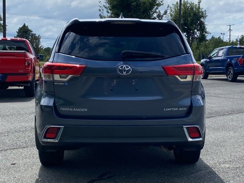 Used 2018 Toyota Highlander Limited image 4