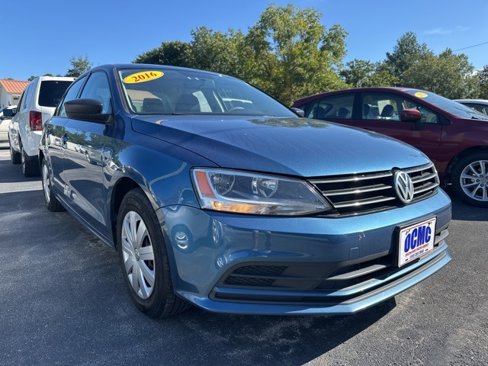 Used 2016 Volkswagen Jetta S image 1