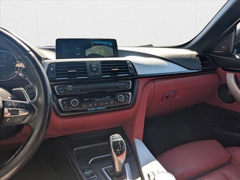 Used 2017 BMW 430i xDrive Convertible w/ Technology Package image 14