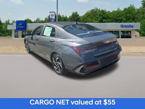 Certified 2024 Hyundai Elantra SEL w/ Convenience Package image 10
