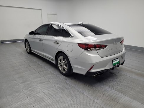 Used 2019 Hyundai Sonata Sport w/ Winter Weather Package image 5