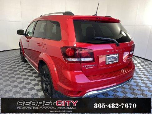Used 2020 Dodge Journey Crossroad image 5