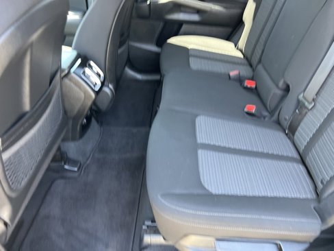Used 2023 Kia Sorento LX image 22
