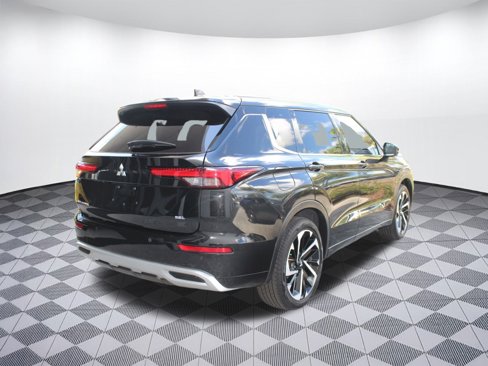 Used 2022 Mitsubishi Outlander SEL image 9
