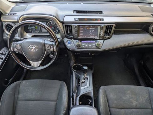 Used 2017 Toyota RAV4 XLE image 18