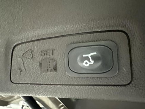 Used 2019 Lincoln MKC Select w/ Select Plus Package image 34